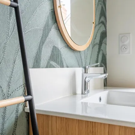 Apartment Le Tourangeau - 1 Min Place Plumereau Tours